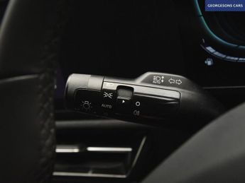 KIA NIRO 1.6h GDi 2 SUV 5dr Petrol Hybrid DCT Euro 6 (s/s) (139 bhp)