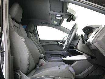 AUDI Q4 E-TRON 40 Sport Sportback 5dr Electric Auto 82kWh (204 ps)