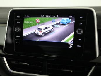 VOLKSWAGEN T-ROC 1.5 TSI R-Line SUV 5dr Petrol DSG Euro 6 (s/s) (150 ps)