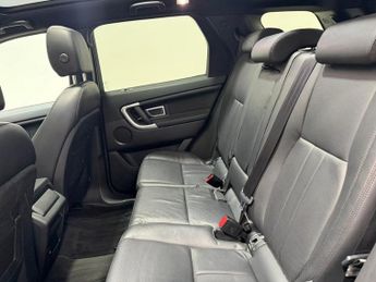 LAND ROVER DISCOVERY SPORT 2.0 TD4 Landmark SUV 5dr Diesel Auto 4WD Euro 6 (s/s) (180 ps)