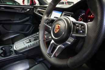 PORSCHE MACAN 3.0 TD V6 S SUV 5dr Diesel PDK 4WD Euro 6 (s/s) (258 ps)