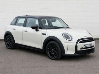 MINI HATCH 1.5 Cooper Classic Hatchback 5dr Petrol Steptronic Euro 6 (s/s) 