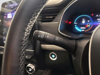RENAULT ZOE R135 EV50 52kWh Iconic Hatchback 5dr Electric Auto (Boost Charge