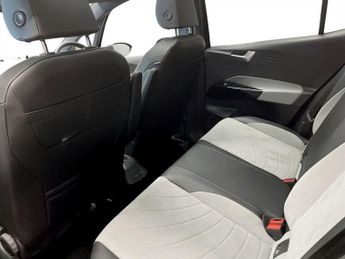 VOLKSWAGEN ID.3 Pro Performance 58kWh Family Hatchback 5dr Electric Auto (204 ps
