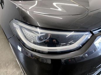 VOLKSWAGEN ID.3 Pro Performance 58kWh Family Hatchback 5dr Electric Auto (204 ps