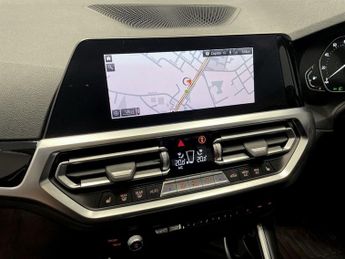 BMW 3 SERIES 2.0 320i Sport Touring 5dr Petrol Auto Euro 6 (s/s) (184 ps)