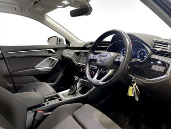 AUDI Q3 2.0 TDI 35 Sport SUV 5dr Diesel S Tronic Euro 6 (s/s) (150 ps)
