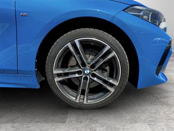 BMW 1 SERIES 1.5 118i M Sport (LCP) Hatchback 5dr Petrol DCT Euro 6 (s/s) (13