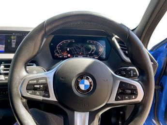 BMW 1 SERIES 1.5 118i M Sport (LCP) Hatchback 5dr Petrol DCT Euro 6 (s/s) (13