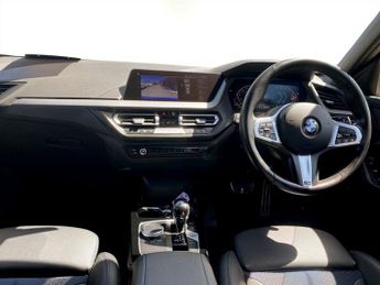 BMW 1 SERIES 1.5 118i M Sport (LCP) Hatchback 5dr Petrol DCT Euro 6 (s/s) (13