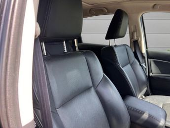 HONDA CR-V 2.0 i-VTEC EX SUV 5dr Petrol Auto 4WD Euro 6 (155 ps)