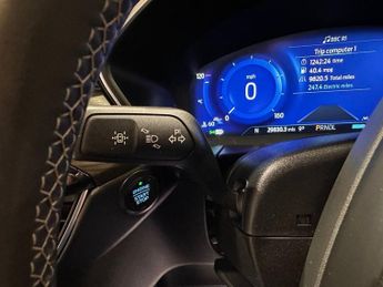 FORD KUGA 2.5 Duratec 14.4kWh Vignale SUV 5dr Petrol Plug-in Hybrid CVT Eu