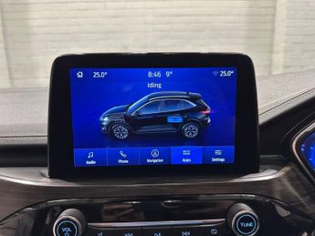 FORD KUGA 2.5 Duratec 14.4kWh Vignale SUV 5dr Petrol Plug-in Hybrid CVT Eu