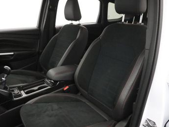 FORD KUGA 2.0 TDCi EcoBlue ST-Line SUV 5dr Diesel Manual Euro 6 (s/s) (150
