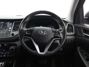 HYUNDAI TUCSON 1.7 CRDi Blue Drive Premium SUV 5dr Diesel DCT Euro 6 (s/s) (141