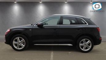 AUDI Q5 2.0 TFSIe 50 S line SUV 5dr Petrol Plug-in Hybrid S Tronic quatt