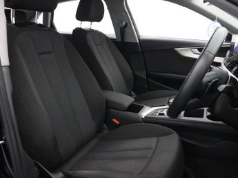 AUDI A4 2.0 TFSI 35 Technik Saloon 4dr Petrol S Tronic Euro 6 (s/s) (150