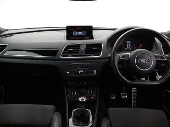 AUDI Q3 1.4 TFSI CoD Black Edition SUV 5dr Petrol S Tronic Euro 6 (s/s) 