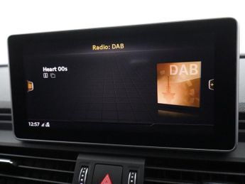 AUDI Q5 2.0 TDI 40 S line SUV 5dr Diesel S Tronic quattro Euro 6 (s/s) (