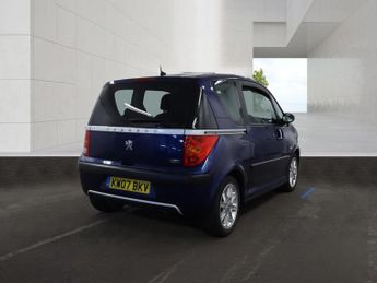 PEUGEOT 1007 1.4 16v Sport Hatchback 3dr Petrol Manual (153 g/km, 90 bhp)