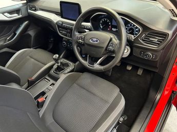 FORD FOCUS 1.0T EcoBoost Zetec Estate 5dr Petrol Manual Euro 6 (s/s) (125 p