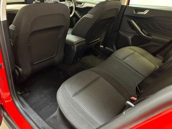 FORD FOCUS 1.0T EcoBoost Zetec Estate 5dr Petrol Manual Euro 6 (s/s) (125 p
