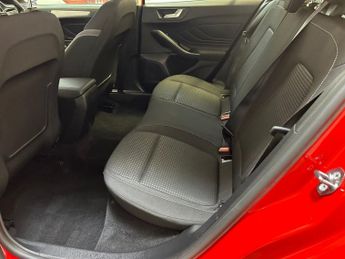 FORD FOCUS 1.0T EcoBoost Zetec Estate 5dr Petrol Manual Euro 6 (s/s) (125 p