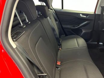 FORD FOCUS 1.0T EcoBoost Zetec Estate 5dr Petrol Manual Euro 6 (s/s) (125 p