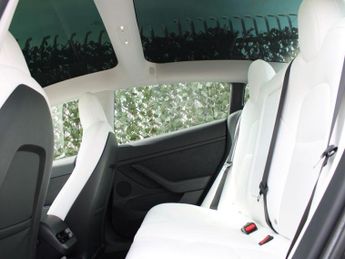 TESLA Model 3 (Dual Motor) Long Range Saloon 4dr Electric Auto 4WDE (346 ps)