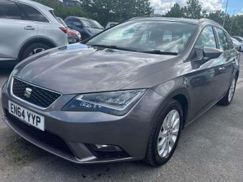 SEAT LEON 1.6 TDI CR SE Sport Tourer 5dr Diesel DSG Euro 5 (s/s) (105 ps)