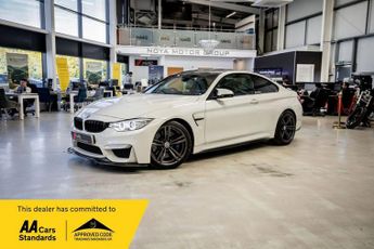 BMW M4 3.0 BiTurbo Coupe 2dr Petrol DCT Euro 6 (s/s) (431 ps)
