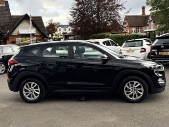 HYUNDAI TUCSON 1.7 CRDi Blue Drive SE Nav SUV 5dr Diesel DCT Euro 6 (s/s) (141 