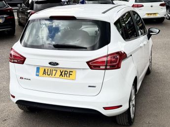 FORD B-MAX 1.6 Titanium Navigator MPV 5dr Petrol Powershift Euro 6 (105 ps)