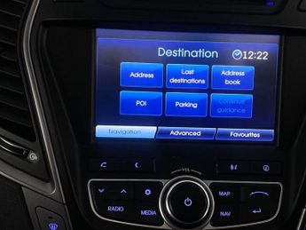 HYUNDAI SANTA FE 2.2 CRDi Premium SE SUV 5dr Diesel Auto 4WD Euro 5 (7 seat) (194