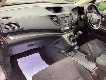 HONDA CR-V 2.0 i-VTEC SE SUV 5dr Petrol Manual 4WD Euro 5 (s/s) (155 ps)
