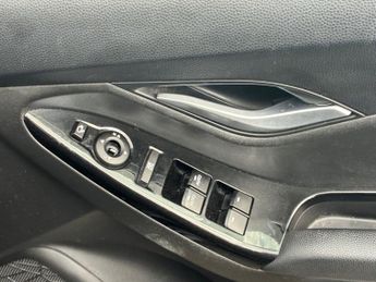 HYUNDAI IX20 1.6 CRDi Blue Drive SE Hatchback 5dr Diesel Manual Euro 6 (s/s) 