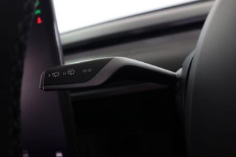 TESLA MODEL Y (Dual Motor) Long Range Auto 4WDE 5dr