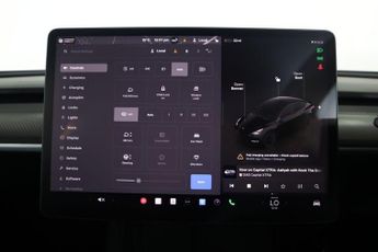 TESLA MODEL Y (Dual Motor) Long Range Auto 4WDE 5dr
