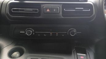 CITROEN E-BERLINGO 50kWh Feel XL MPV 5dr Electric Auto (7.4kW Charger) (136 ps).*7 