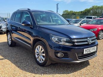 Volkswagen Tiguan 2.0 TDI BlueMotion Tech Match SUV 5dr Diesel DSG 4WD Euro 5 (s/s