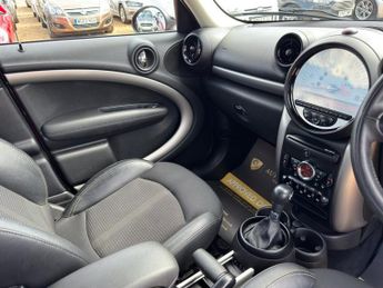 MINI COUNTRYMAN 2.0 Cooper D SUV 5dr Diesel Auto Euro 5 (112 ps)