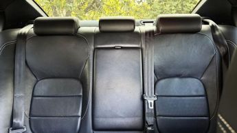 JAGUAR XE 2.0d R-Sport Auto Euro 6 (s/s) 4dr