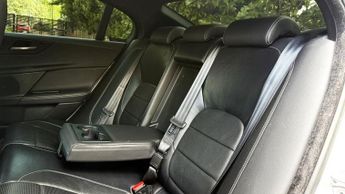 JAGUAR XE 2.0d R-Sport Auto Euro 6 (s/s) 4dr