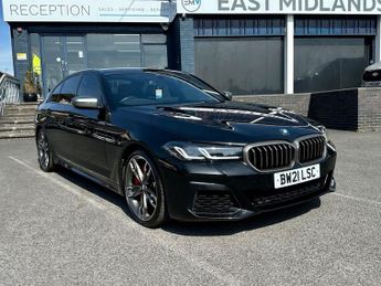 BMW M5 4.4 M550i V8 Saloon 4dr Petrol Steptronic xDrive Euro 6 (s/s) (5