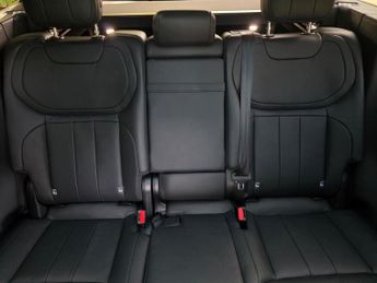 LAND ROVER RANGE ROVER SPORT 3.0 D250 MHEV Edition SUV 5dr Diesel Auto 4WD Euro 6 (s/s) (250 