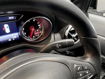 MERCEDES-BENZ GLA 1.6 GLA180 GPF Urban Edition SUV 5dr Petrol 7G-DCT Euro 6 (s/s) 