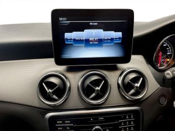 MERCEDES-BENZ GLA 1.6 GLA180 GPF Urban Edition SUV 5dr Petrol 7G-DCT Euro 6 (s/s) 