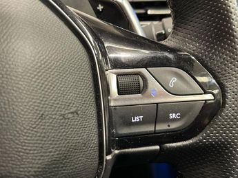 PEUGEOT 3008 1.6 13.2kWh GT SUV 5dr Petrol Plug-in Hybrid e-EAT Euro 6 (s/s) 
