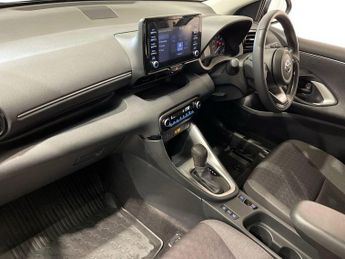 TOYOTA YARIS 1.5 VVT-h Icon Hatchback 5dr Petrol Hybrid E-CVT Euro 6 (s/s) (1