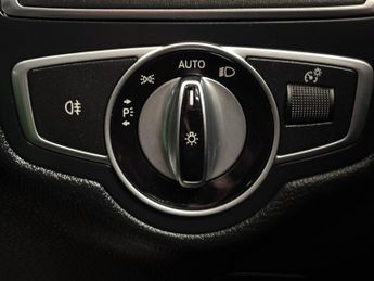 MERCEDES-BENZ C-CLASS 2.1 C220d AMG Line Estate 5dr Diesel 7G-Tronic+ Euro 6 (s/s) (17